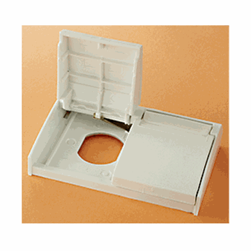 Picture of RV Designer Receptacle Cover Weatherproof, White Part# 24-1043   E365
