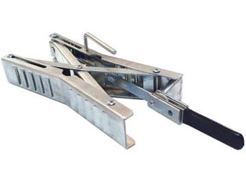 Picture of Wheel Chock; Eliminates Front And Back Motion Of Tandem Axle Trailers And Fifth Wheel Trailers; Collapses To 4-1/4 Inch And Expands To 10 Inch Height Part# 81513 21-001080 